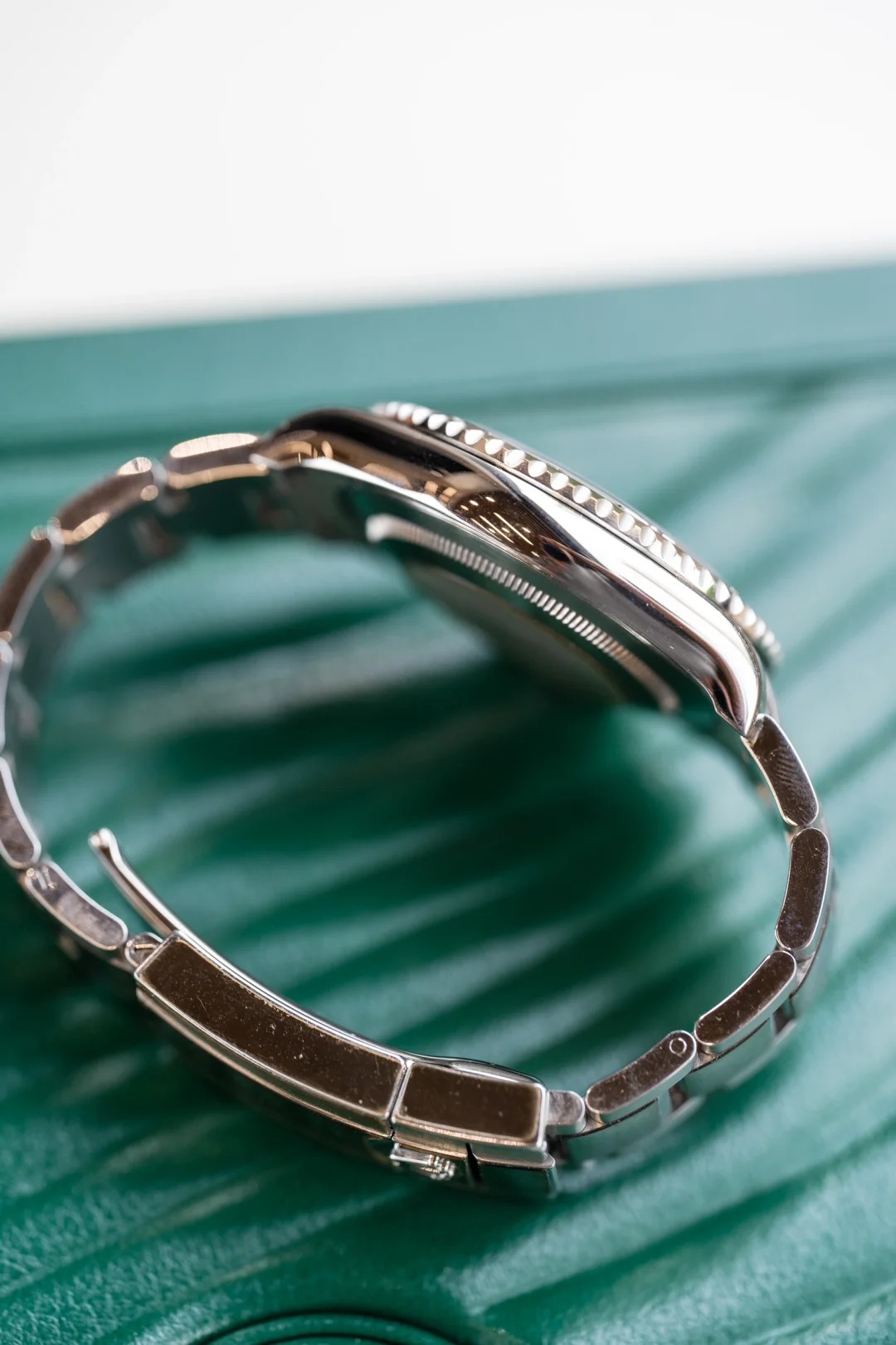 2025 Latest Styles The Oyster Perpetual Yacht-Master 40 in platinum and Oystersteel with an Oyster bracelet. -m126622-0001 super clone