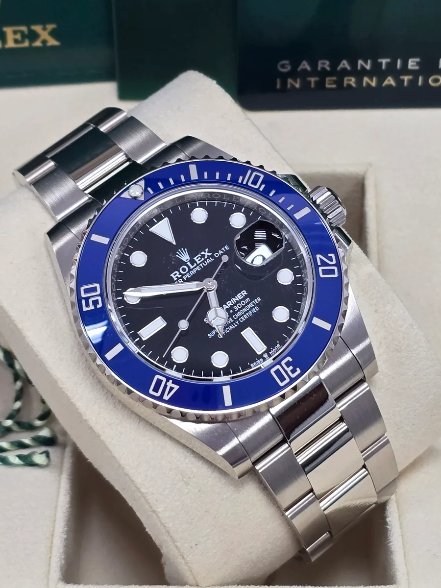 【Super Clone】Rolex White Gold Submariner Date Watch - The Blueberry - Blue Bezel - Black Dial (Ref # 126619LB)