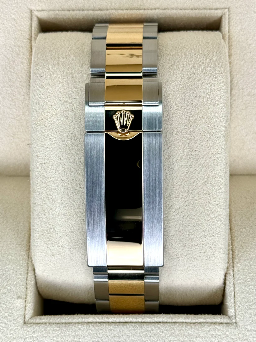 【Super Clone】Rolex Submariner 41mm Two-Tone Yellow Gold Black Dial Black Bezel - 126613LN