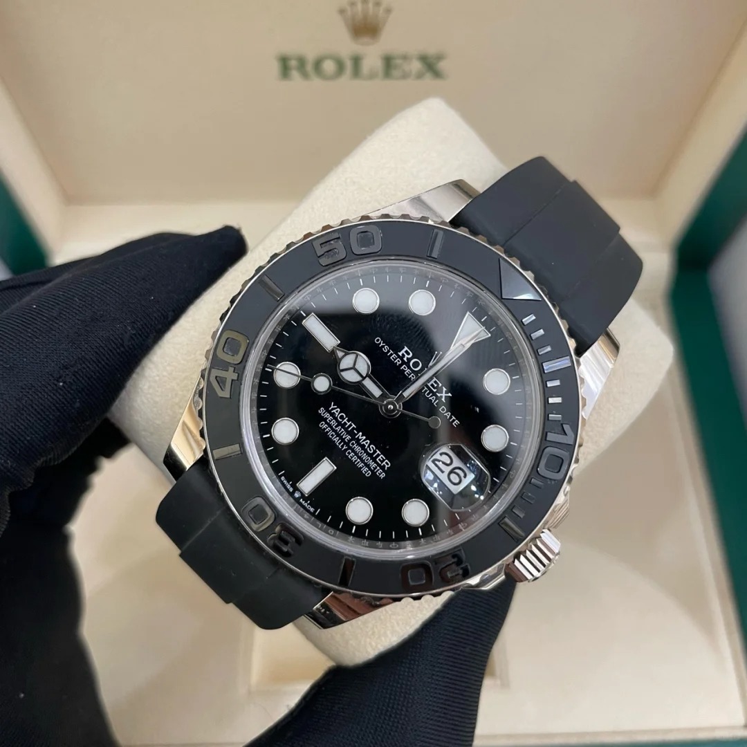 The Oyster Perpetual Yacht-Master 42 is available in 18 ct white gold with a black dial and an Oysterflex bracelet. -m226659-0002