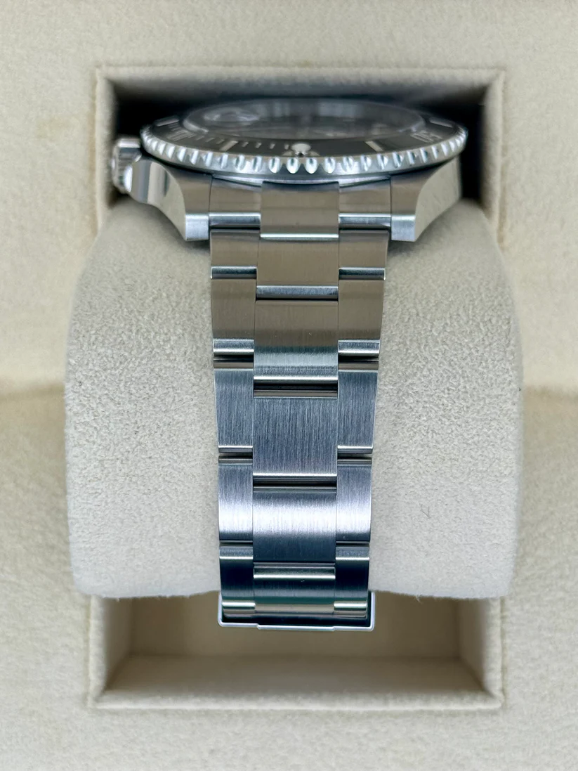 【Super Clone】Rolex Submariner 41mm Date Stainless Steel Black Dial Black Bezel - 126610LN