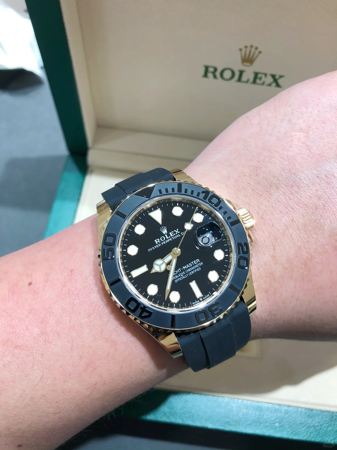 The Oyster Perpetual Yacht-Master 42 is available in 18 ct yellow gold with a black dial and an Oysterflex strap. -m226658-0001