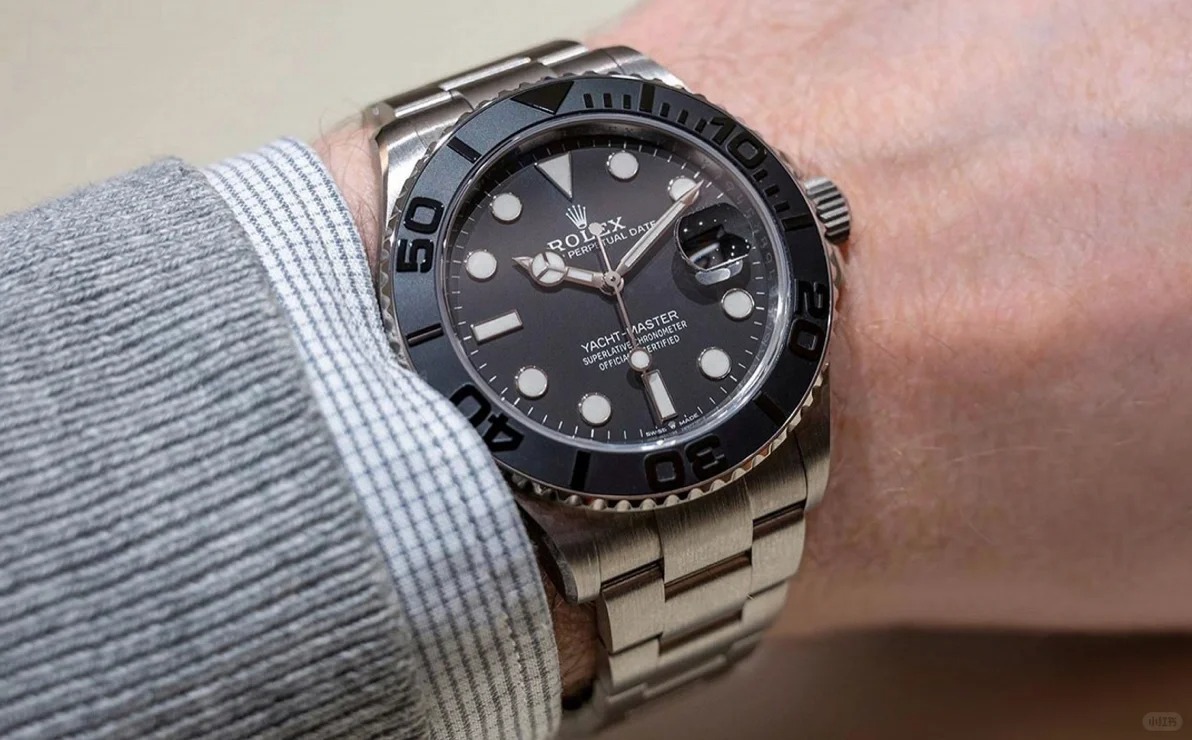 The Oyster Perpetual Yacht-Master 42 RLX Titanium with a mellow black dial and Oyster bracelet. -m226627-0001