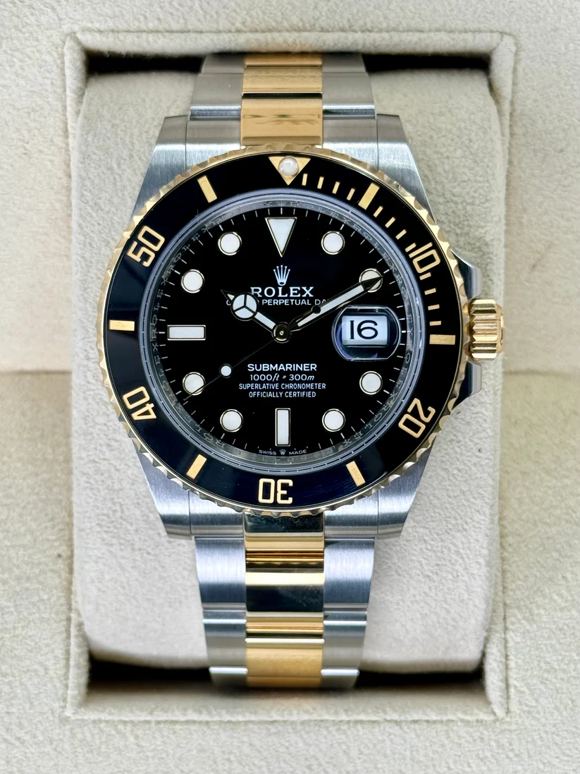 【Super Clone】Rolex Submariner 41mm Two-Tone Yellow Gold Black Dial Black Bezel - 126613LN
