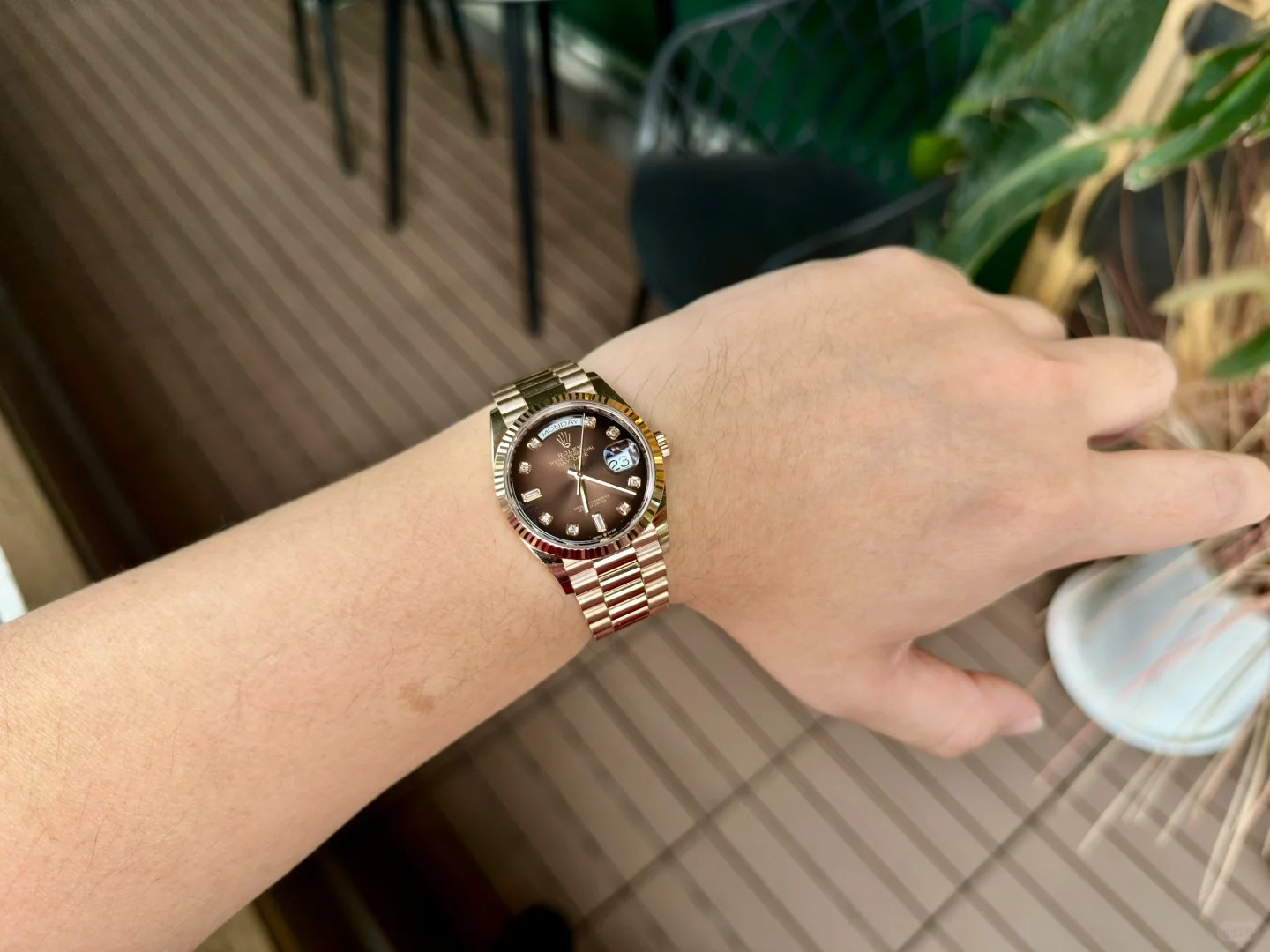 The Oyster Perpetual Day-Date 36 in 18 ct Everose gold with a graduated brown dial, fluted bezel and President bracelet. -m128235-0075