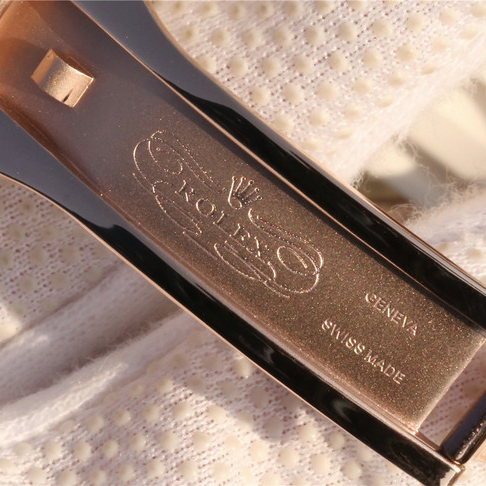 The Oyster Perpetual Yacht-Master Baymax Rose Gold Mix White Rubber Strap 40mm