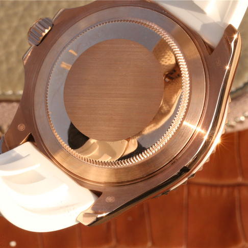 The Oyster Perpetual Yacht-Master Baymax Rose Gold Mix White Rubber Strap 40mm