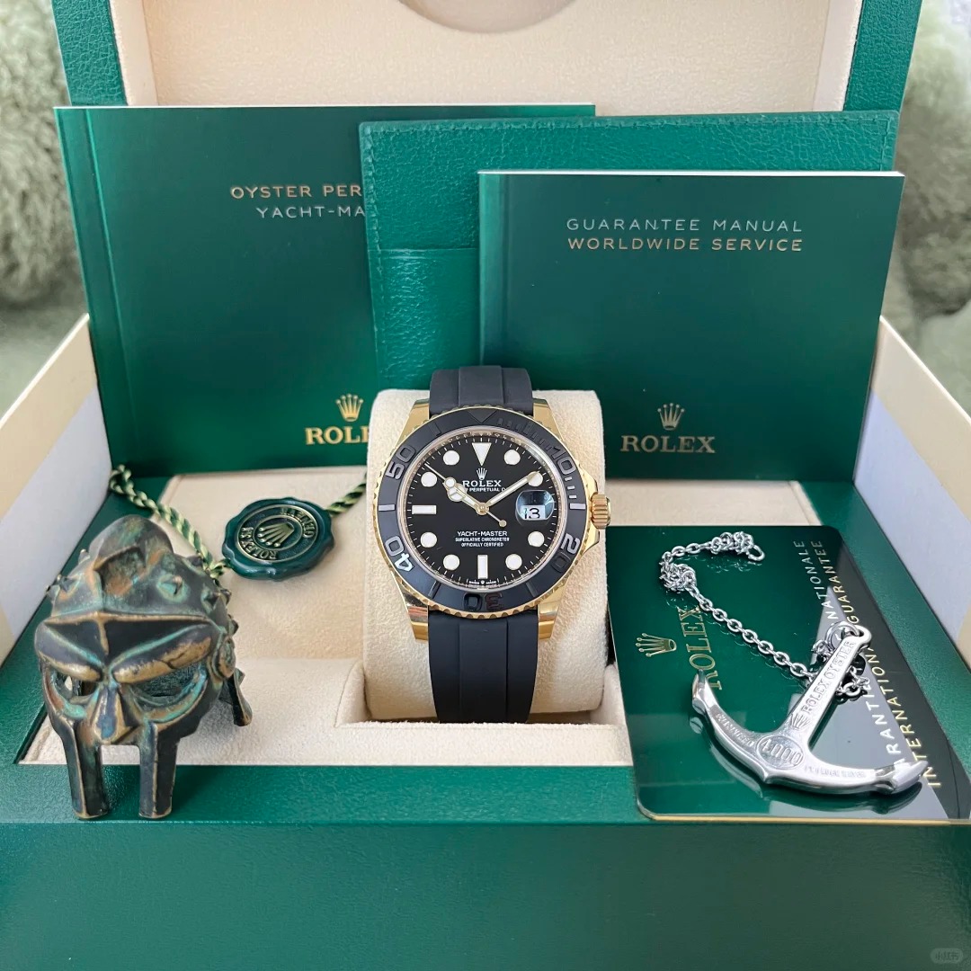 The Oyster Perpetual Yacht-Master 42 is available in 18 ct yellow gold with a black dial and an Oysterflex strap. -m226658-0001