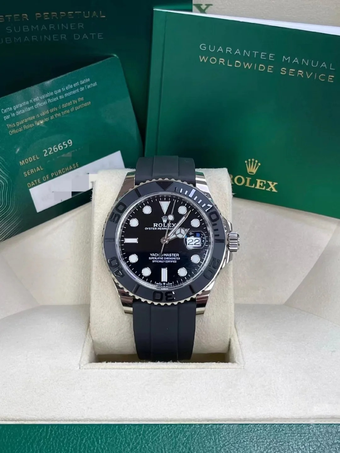 The Oyster Perpetual Yacht-Master 42 is available in 18 ct white gold with a black dial and an Oysterflex bracelet. -m226659-0002