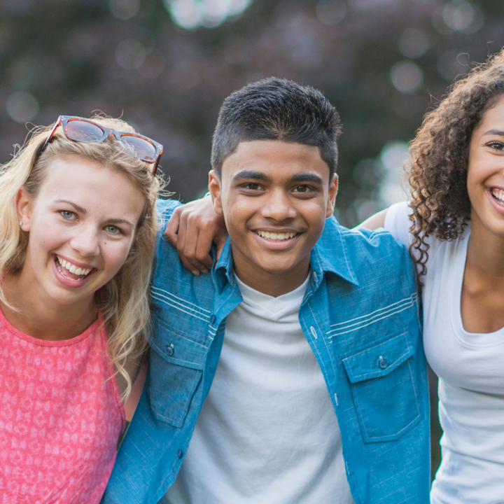 Teeth Whitening for Teens: What’s Safe and What to Avoid