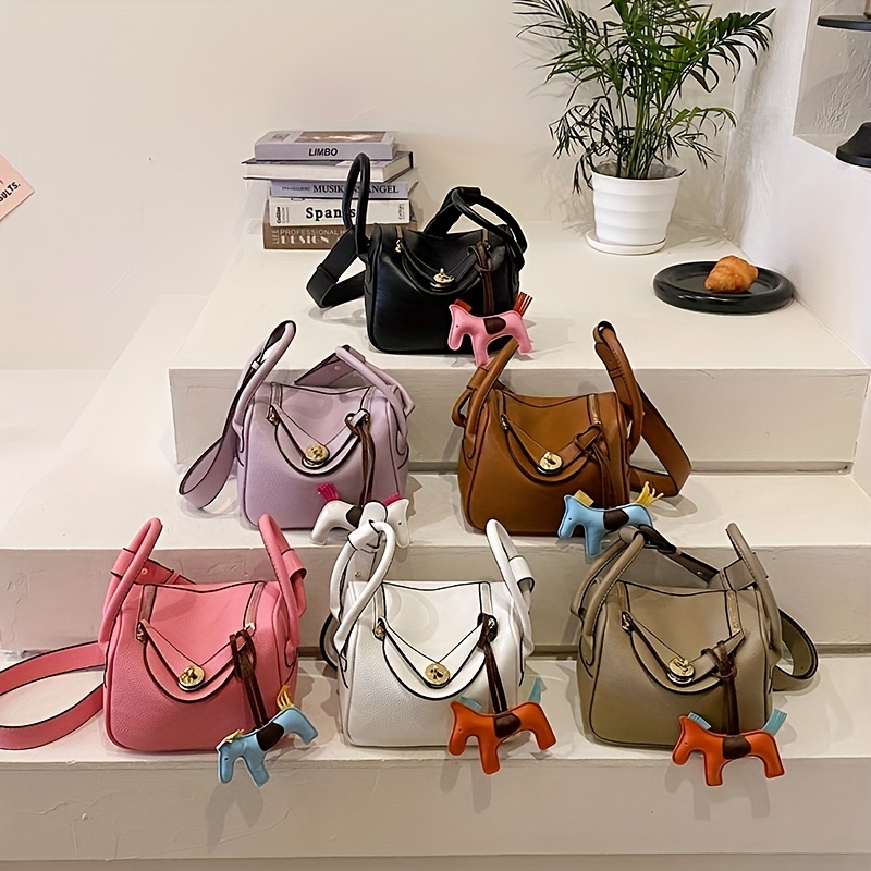 Buckle Decor Crossbody Bag, Women's PU Leather Flap Purse, Solid Color Shoulder Bag With Bag Charm