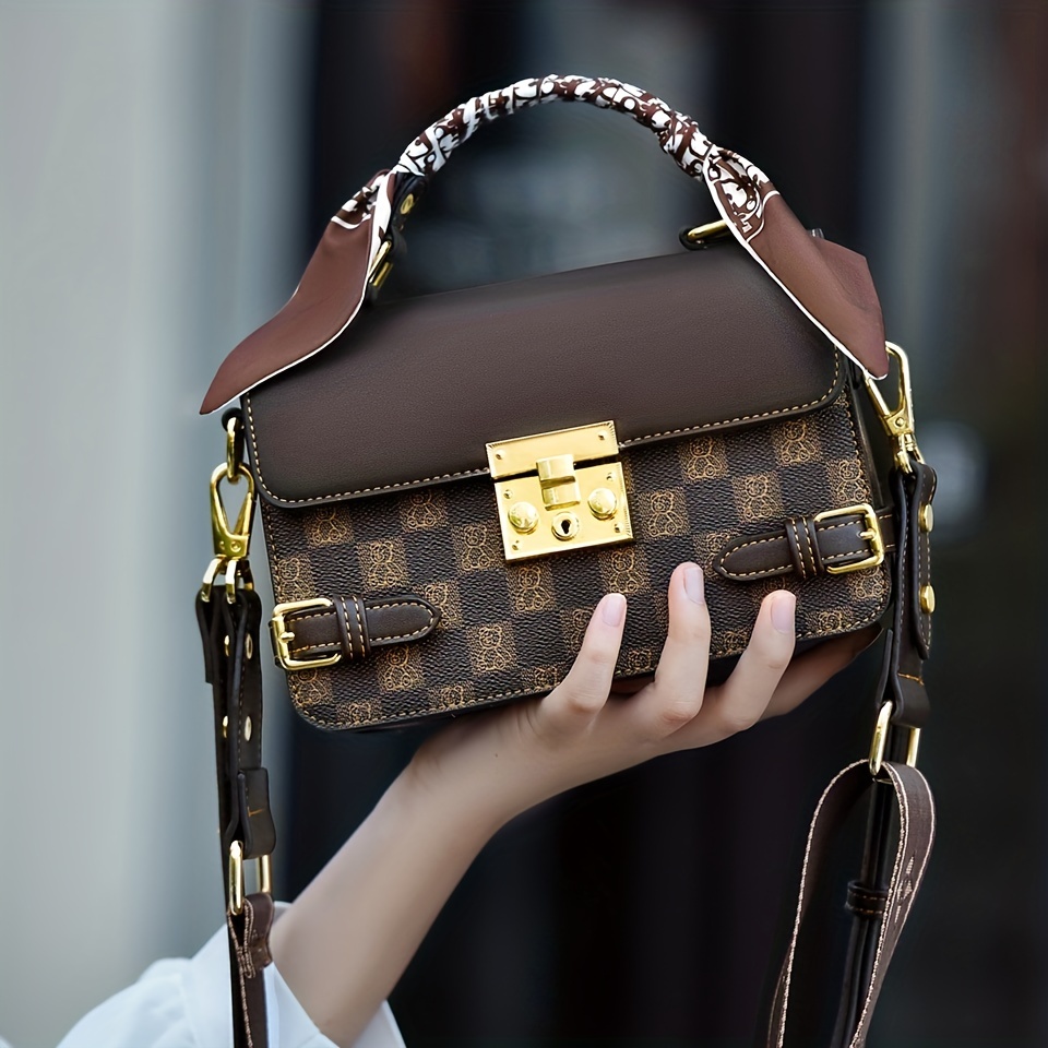 Bear Print Square Handbag, Trendy Buckle Decor Crossbody Bag, Women's PU Leather Flap Purse