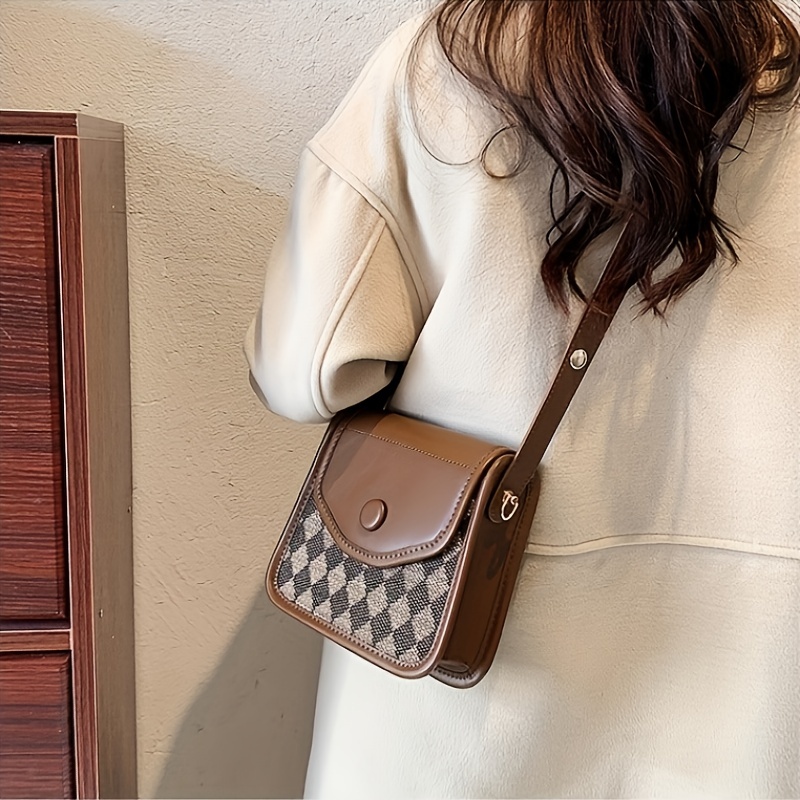 Mini Argyle Pattern Shoulder Bag, Fashion Flap Square Purse, Women's PU Leather Crossbody Bag (7.4*7*2.3) Inch