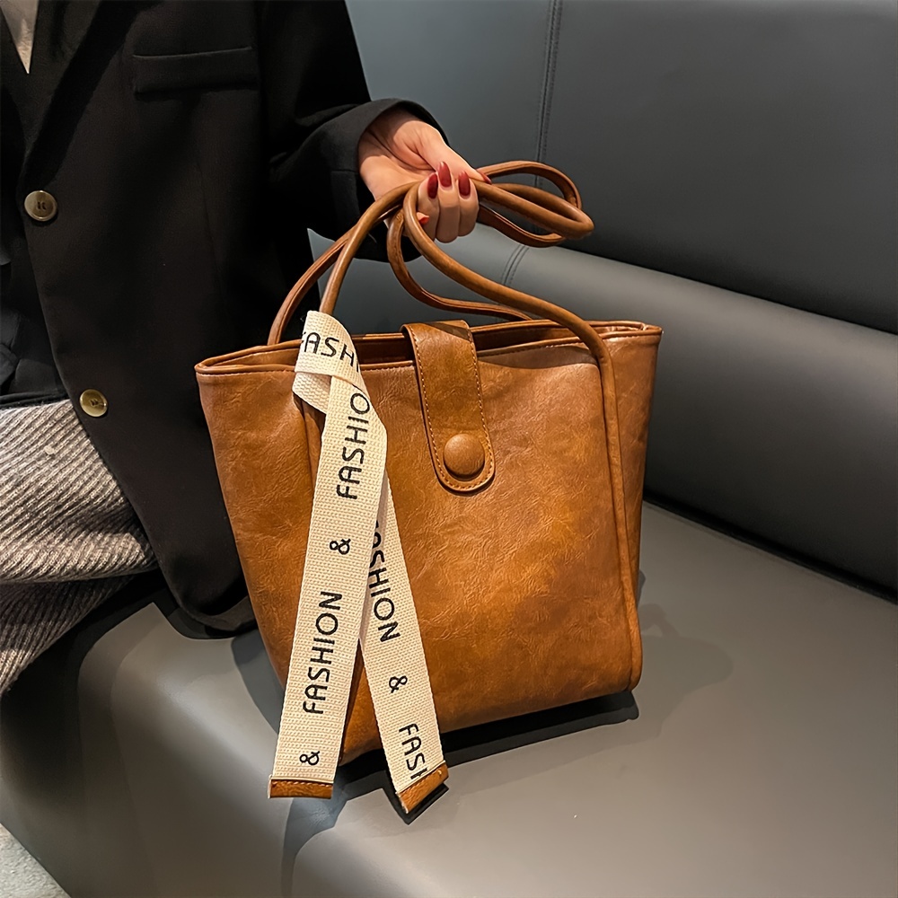 Vintage Faux Leather Bucket Bag, Zipper Shoulder Purse, Belt Decor Waterproof Tote Bag For Work