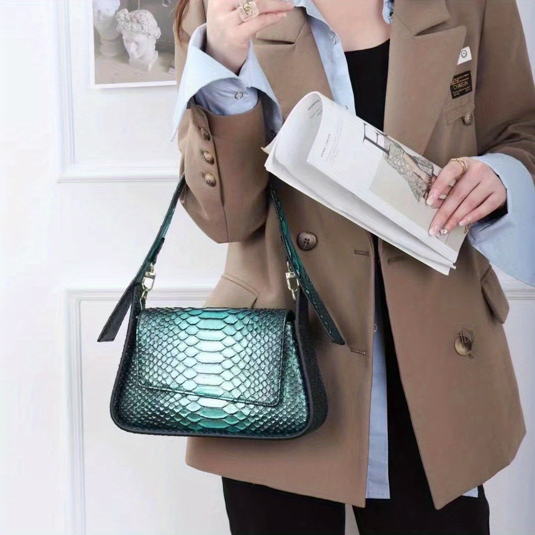 Crocodile Embossed Crossbody Bag, Trendy Shoulder Bag, Stylish Flap Underarm Bag