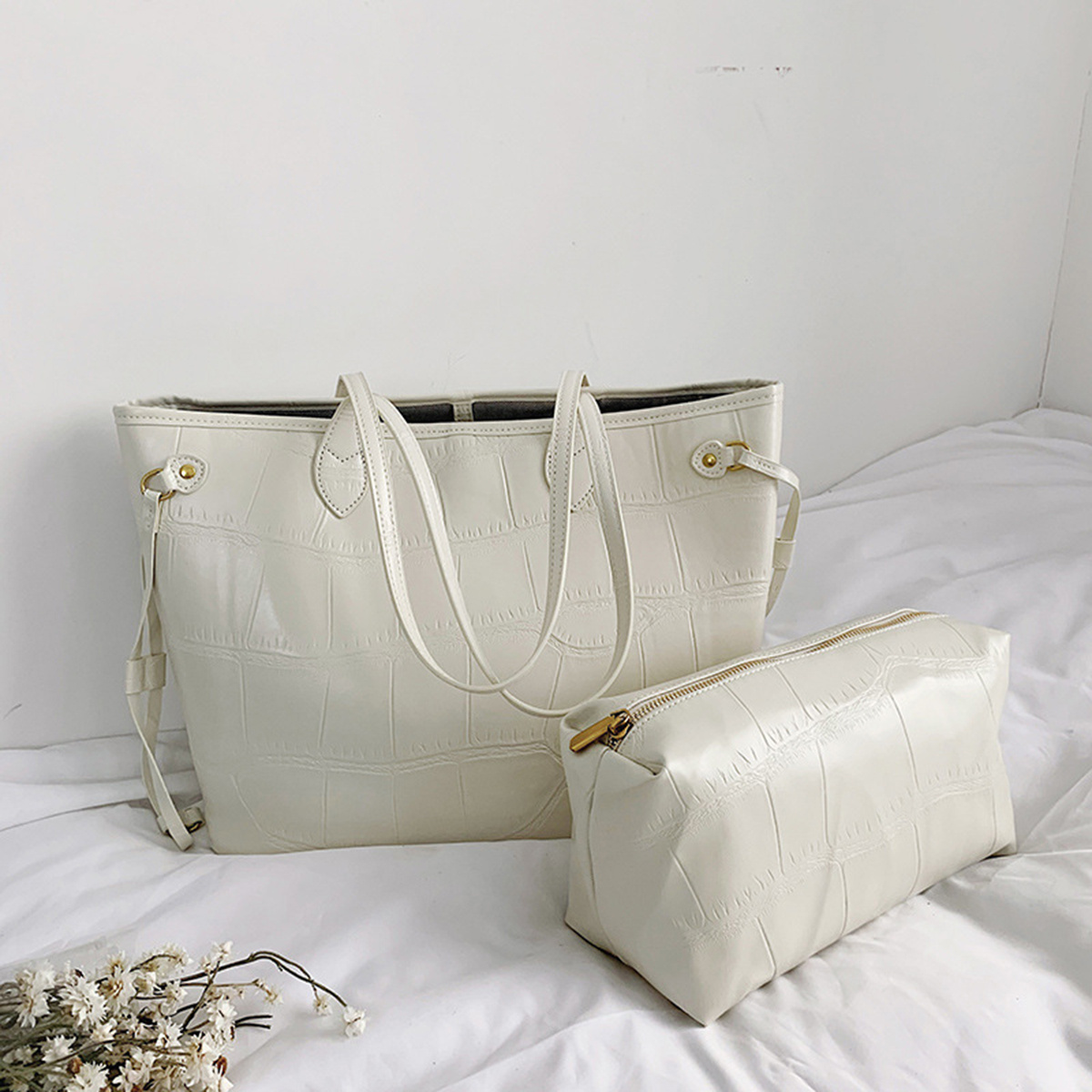 Crocodile Pattern Tote Bag, Simple Large-capacity Trendy Shoulder Bag, Solid Color Bag For Work With Clutch Bag