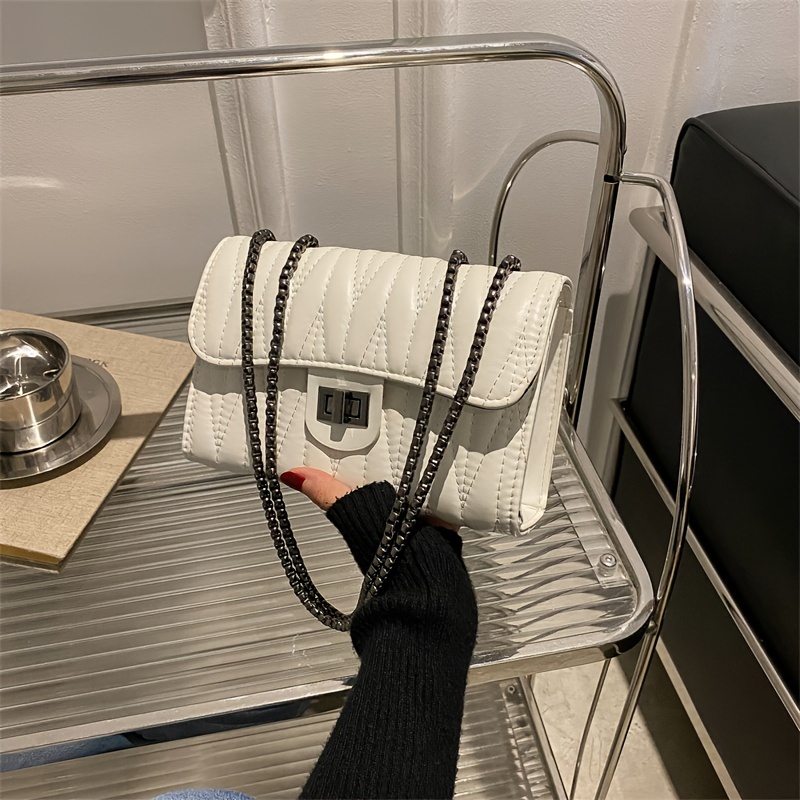 Quilted Chain Shoulder Bag, Fashion Turn Lock Crossbody Bag, Fashion PU Leather Square Flap Purse (8.1*5.4*2.7) Inch