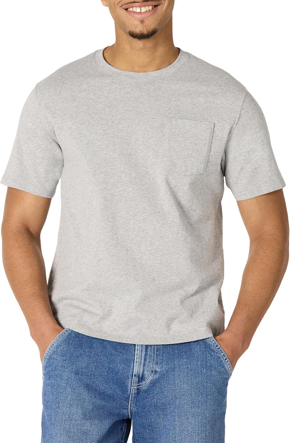 Amazon Essentials Men's Relaxed-Fit Heavyweight Cotton Pocket T-Shirt