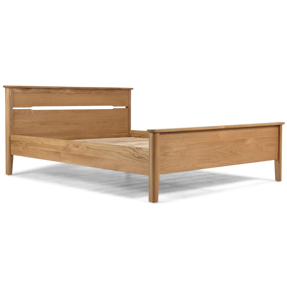 Harkuta Solid Oak 4'6 Double Bed Stead