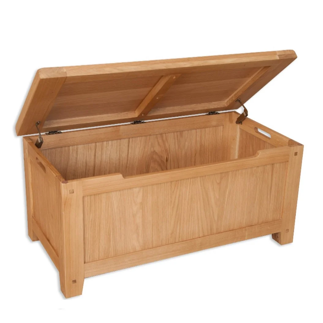 Wiltshire Country Oak Blanket Box