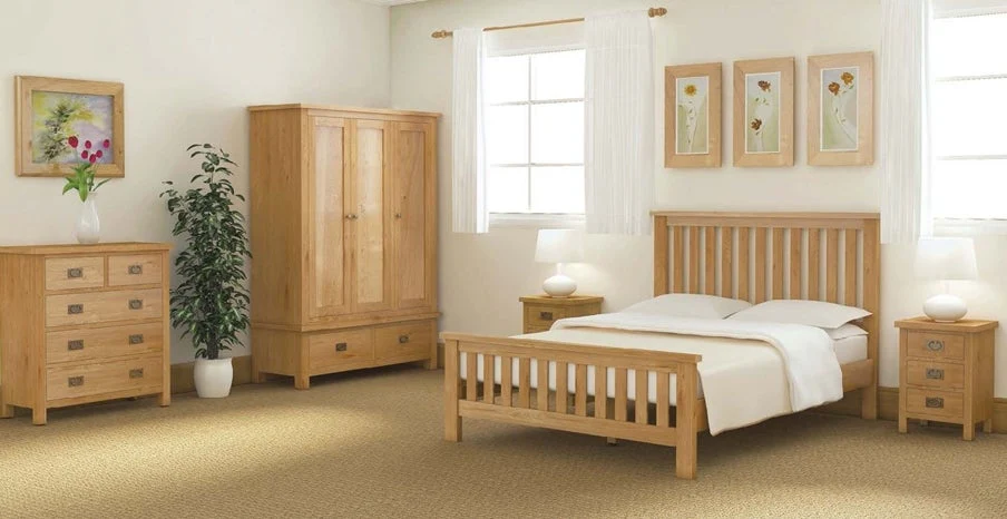 Sailsbury Solid Oak High Foot End Bed with Slatted Headboard - Choice Of Sizes