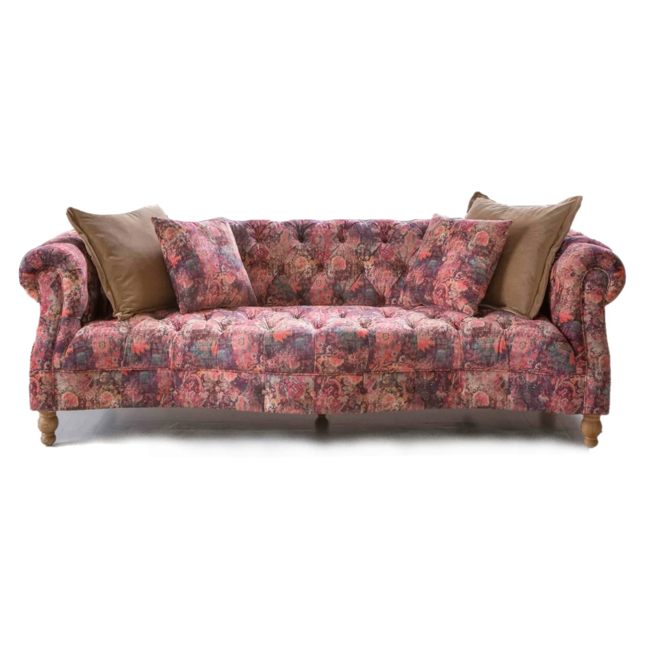 Serpentine Buttoned Chesterfield Sofa - Choice Of Sizes