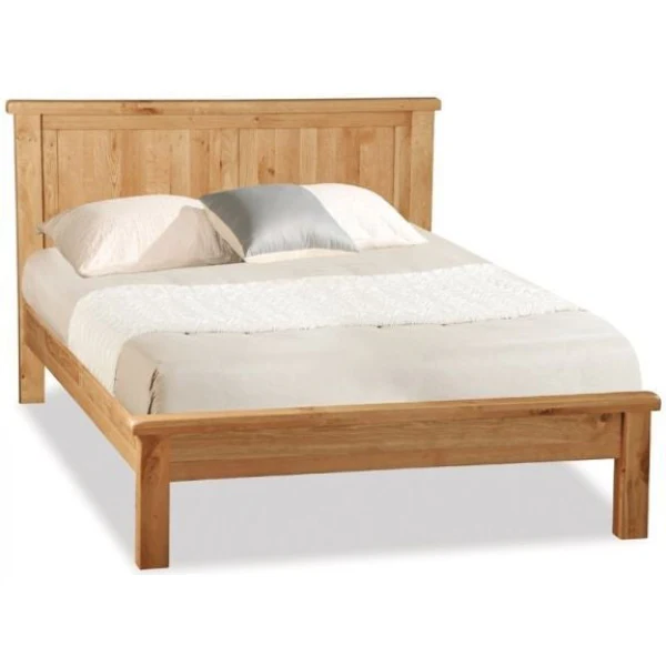 Sailsbury Solid Oak Panelled Bed - Choice Of Sizes