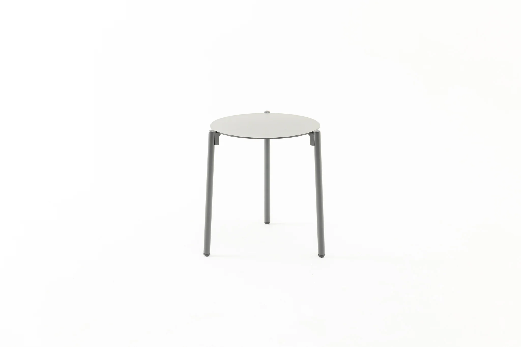 NAVUA Outdoor Side Table