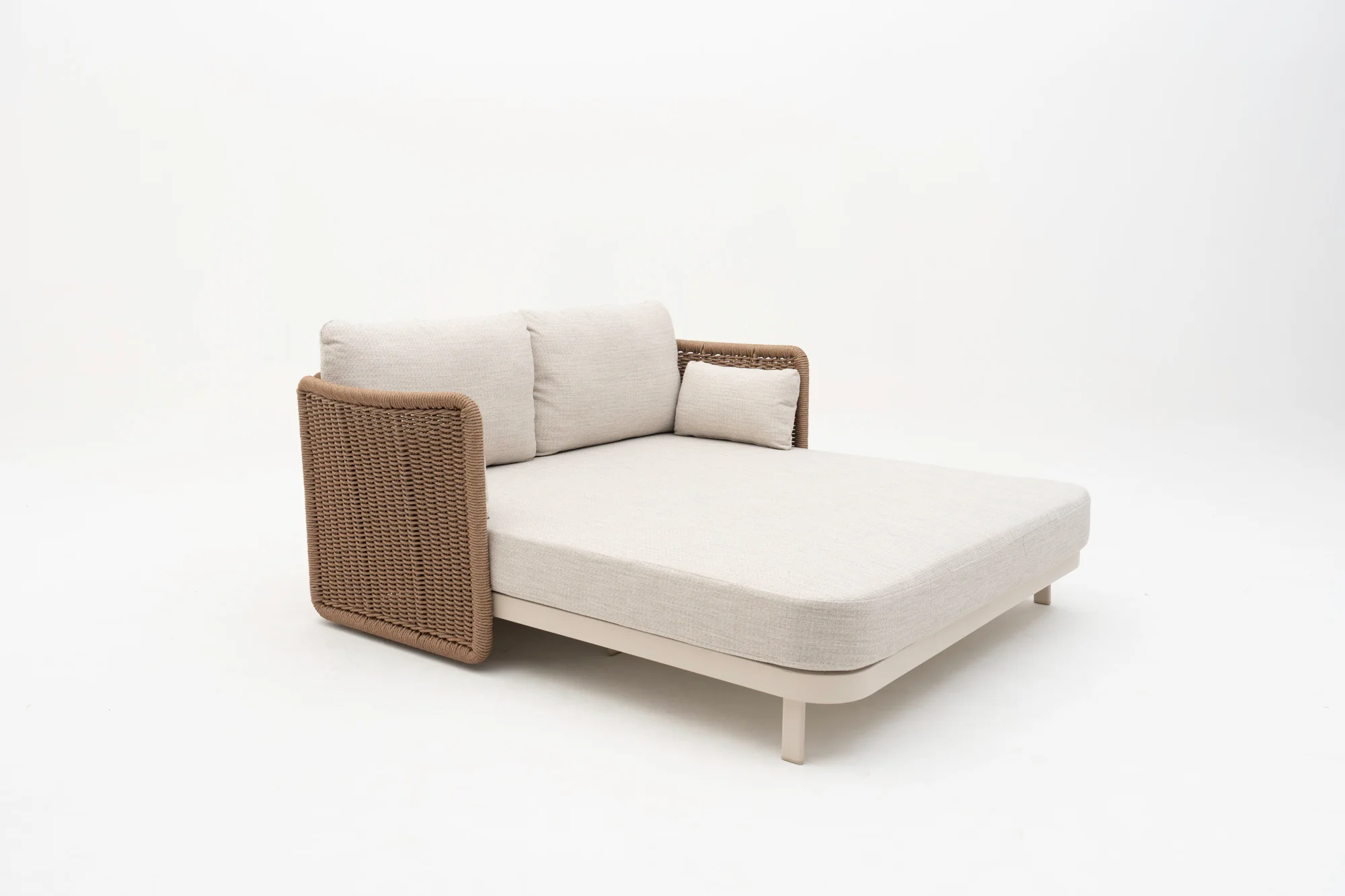 MACUATA Outdoor Daybed