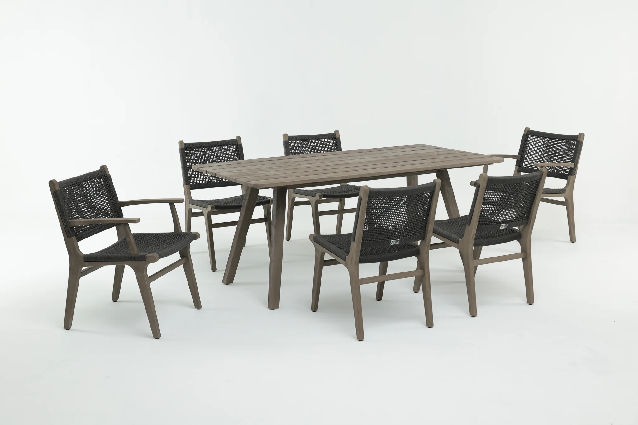 CASTLANDS Outdoor Dining Set