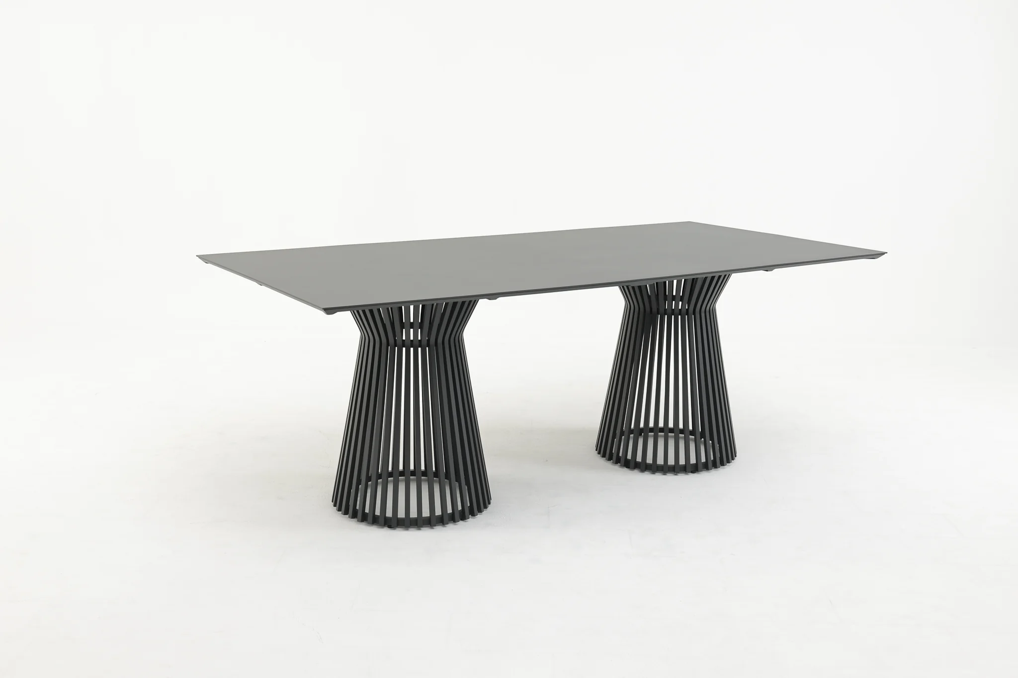 CHANCELLOR Rectangular Outdoor Dining Table