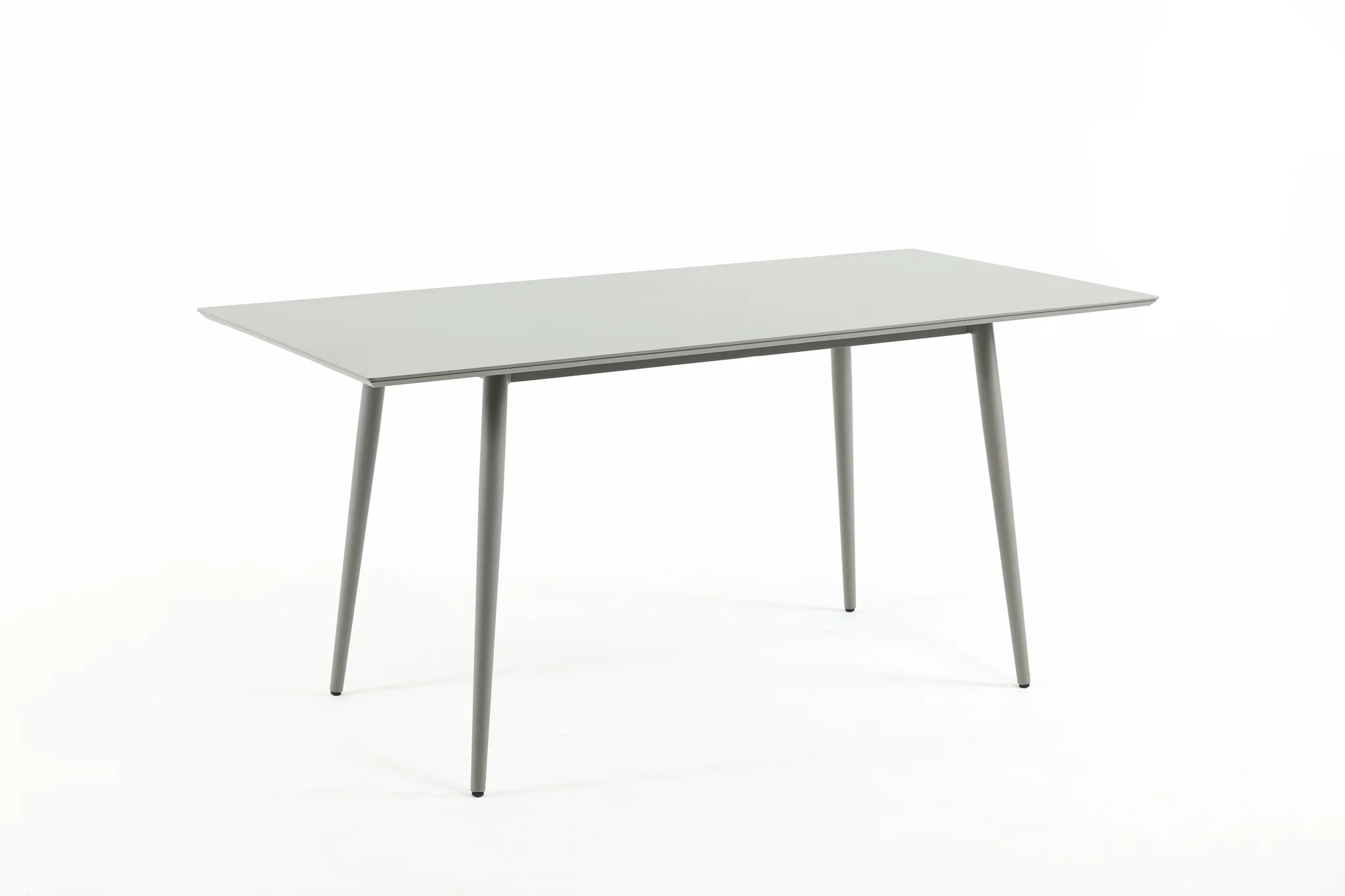 AMBERLEY Outdoor Dining Table