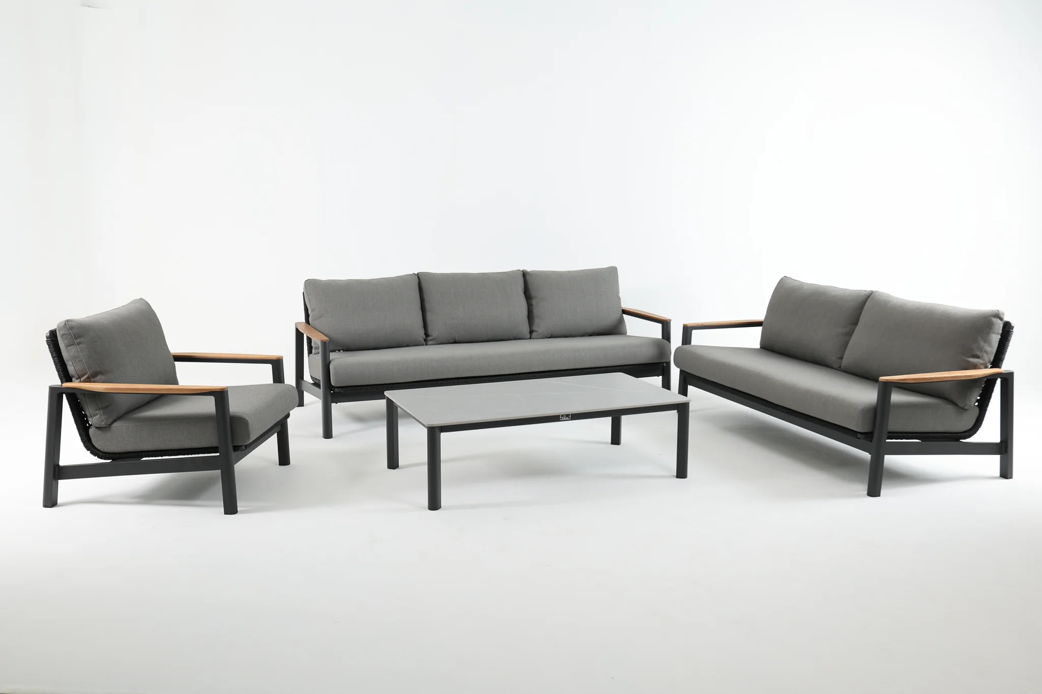 RITOVA Outdoor Lounge Set
