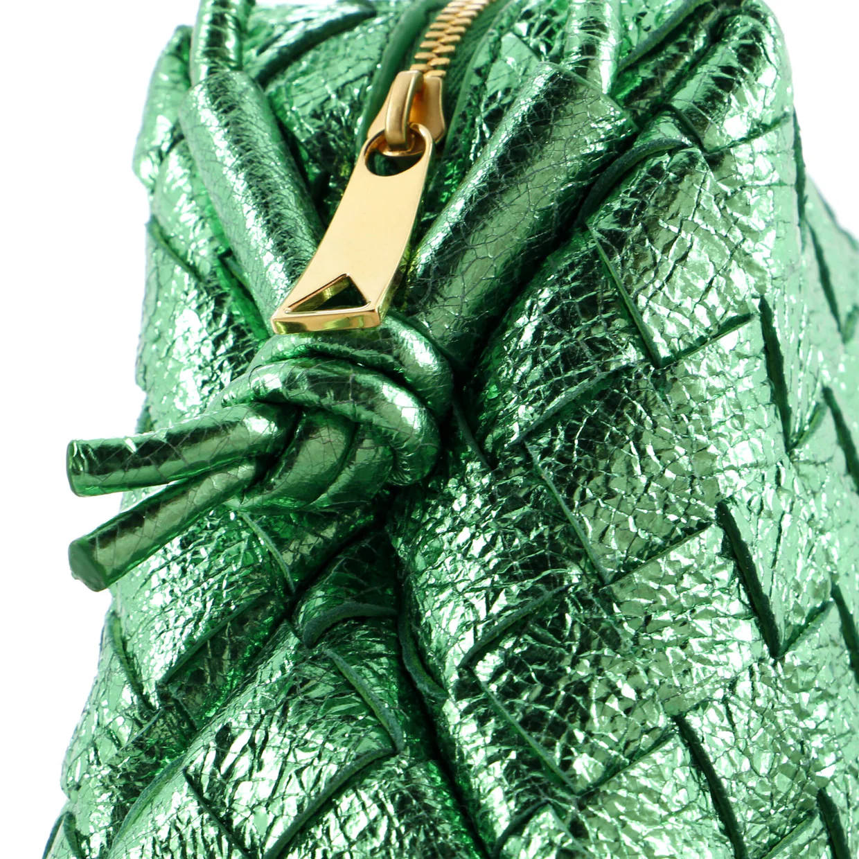 Loop Crossbody Bag Intrecciato Nappa Small - Deep Luxury