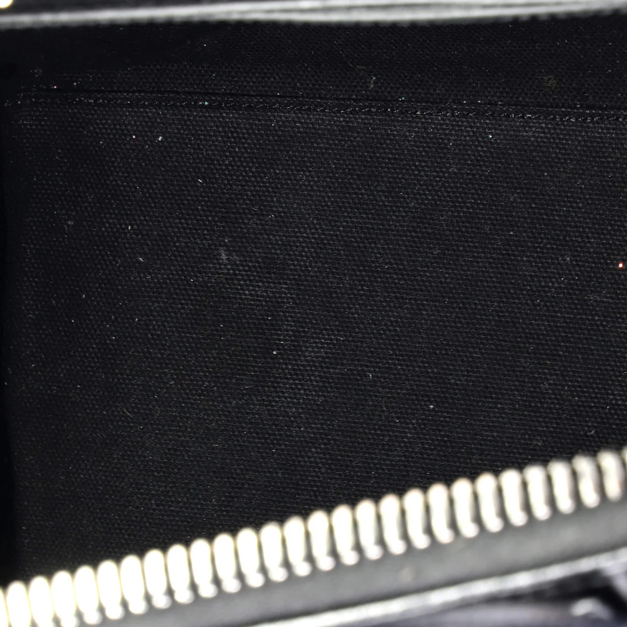 Antigona Bag Glazed Leather Small - Deep Luxury