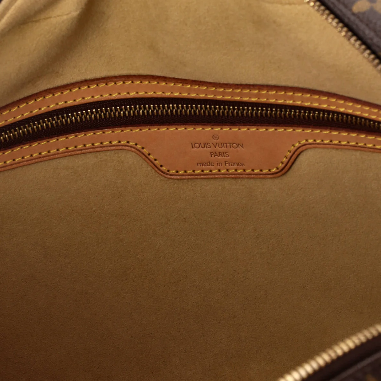 Cite Handbag Monogram Canvas GM - Deep Luxury