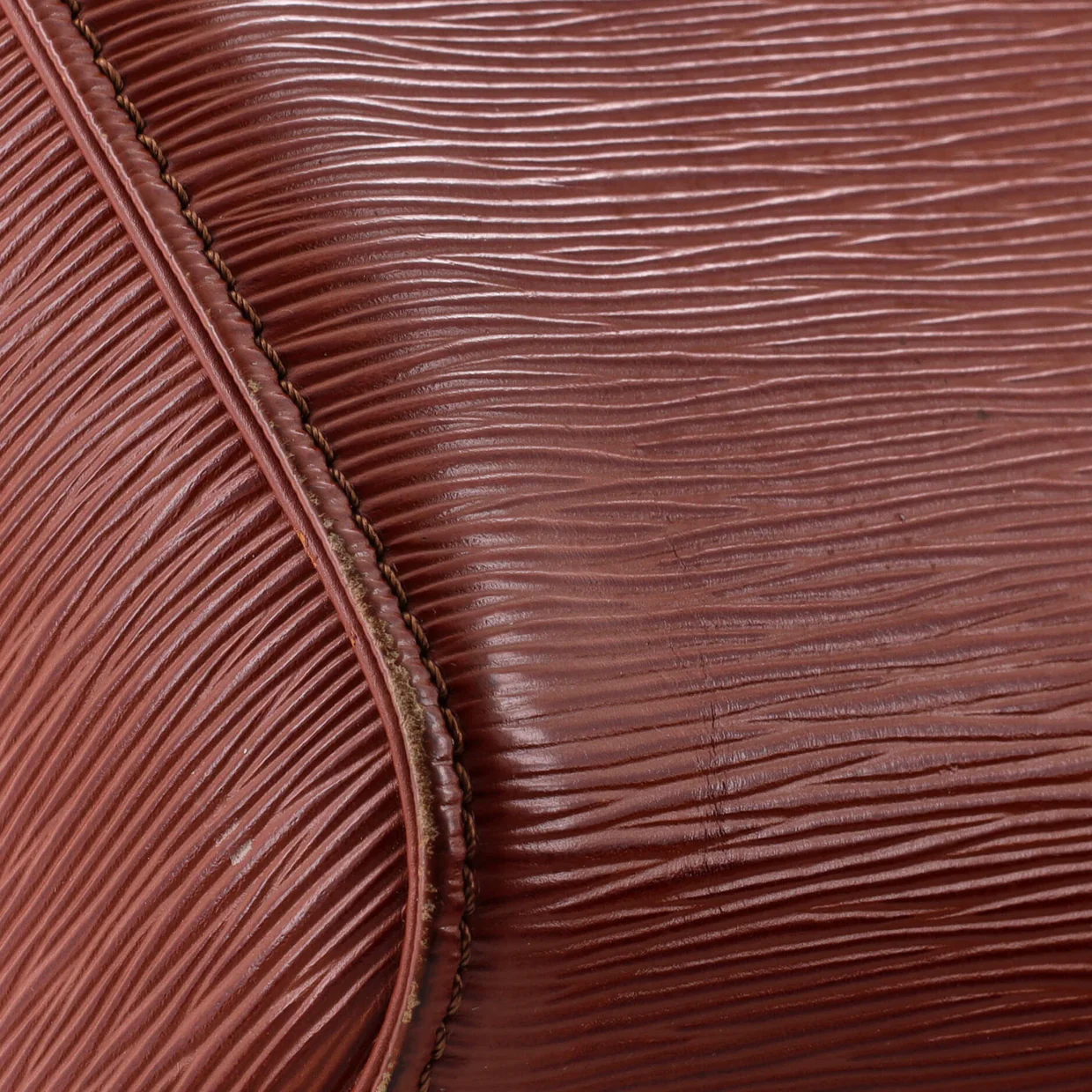 Speedy Handbag Epi Leather 30 - Deep Luxury