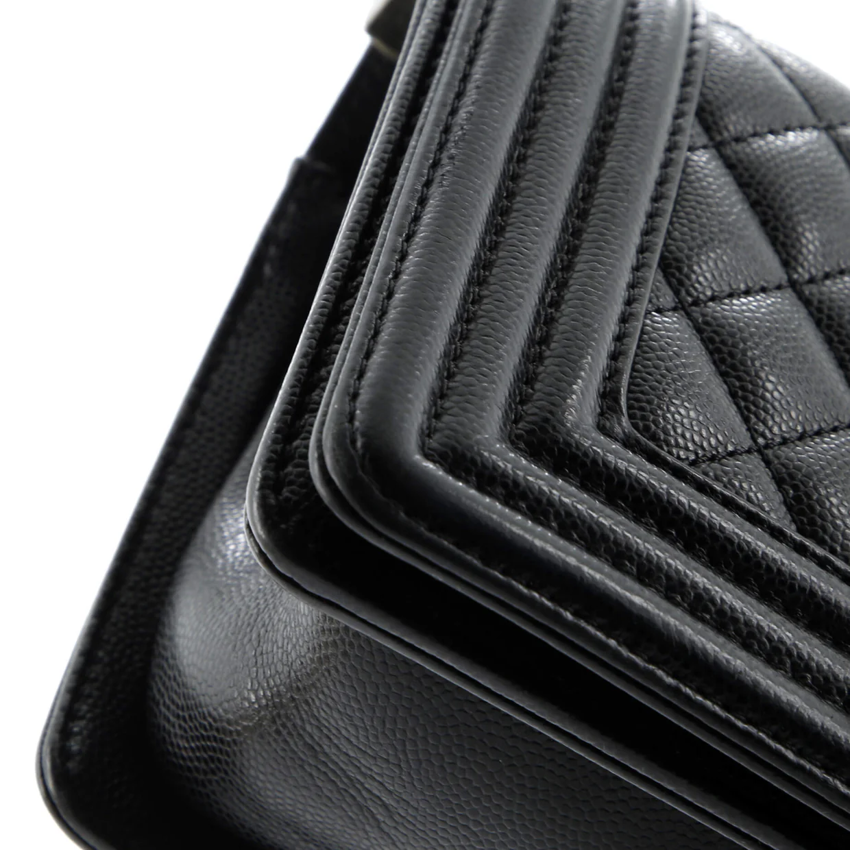 Boy Flap Bag Quilted Caviar Small - Deep Luxury