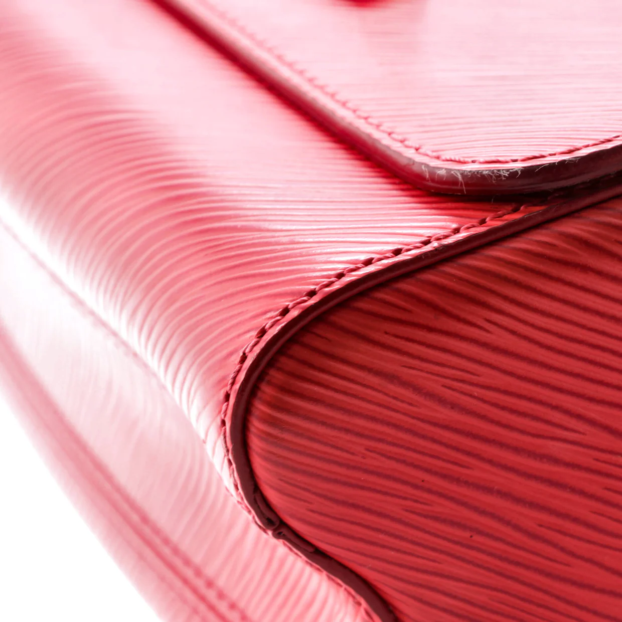 Twist Handbag Epi Leather MM - Deep Luxury