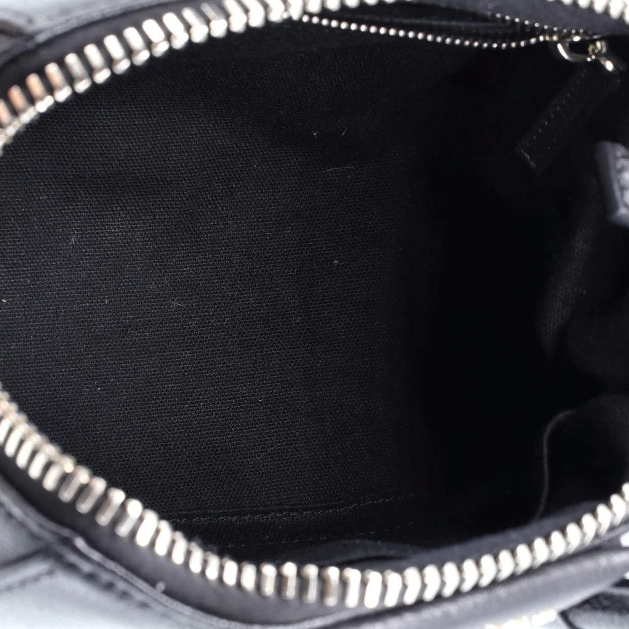 Antigona Bag Leather Mini - Deep Luxury