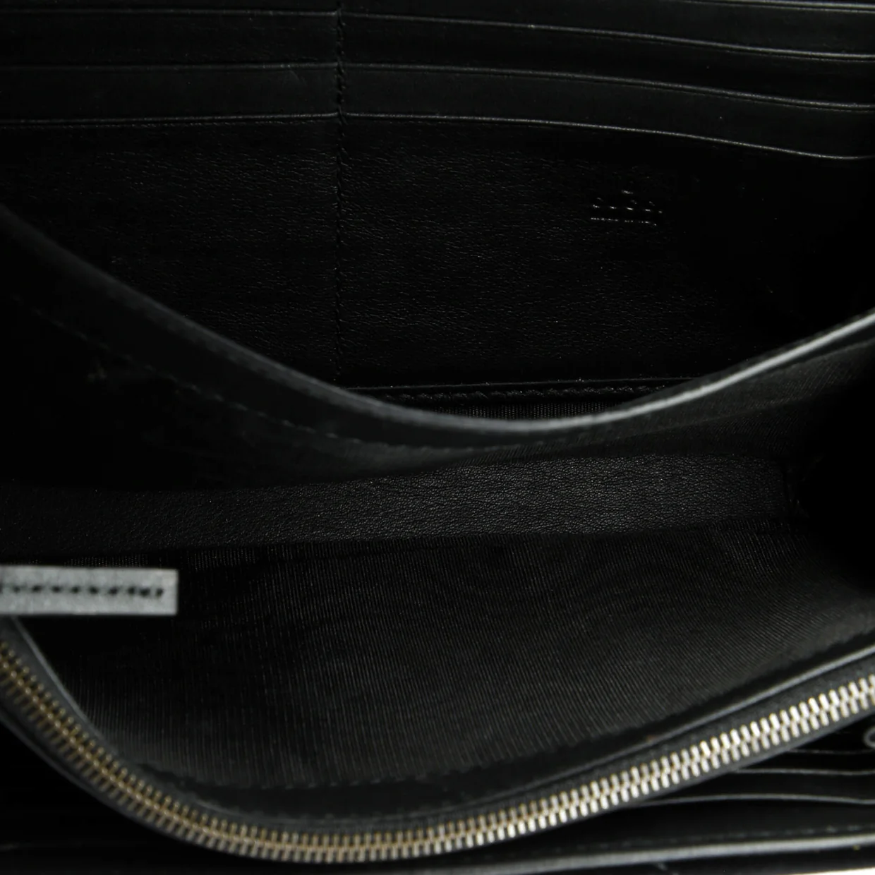 GG Marmont Chain Wallet Matelasse Velvet Mini - Deep Luxury