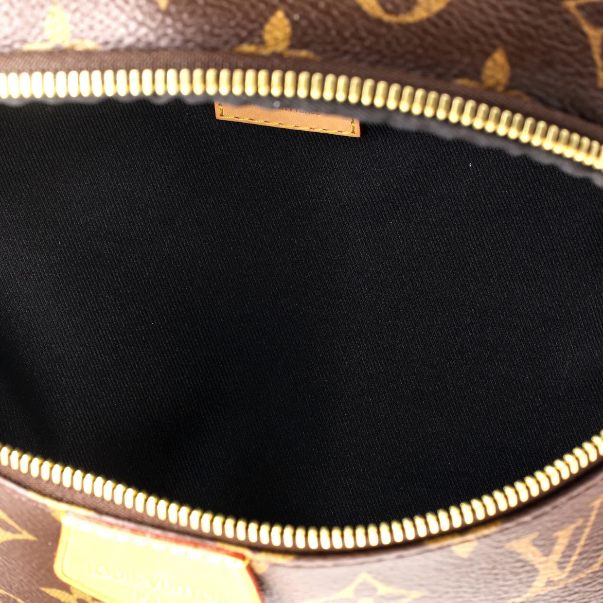 Bum Bag Monogram Canvas - Deep Luxury