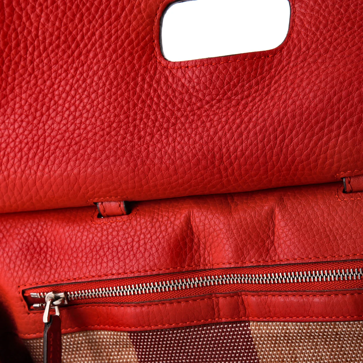 Bamboo Daily Top Handle Bag Leather Medium - Deep Luxury