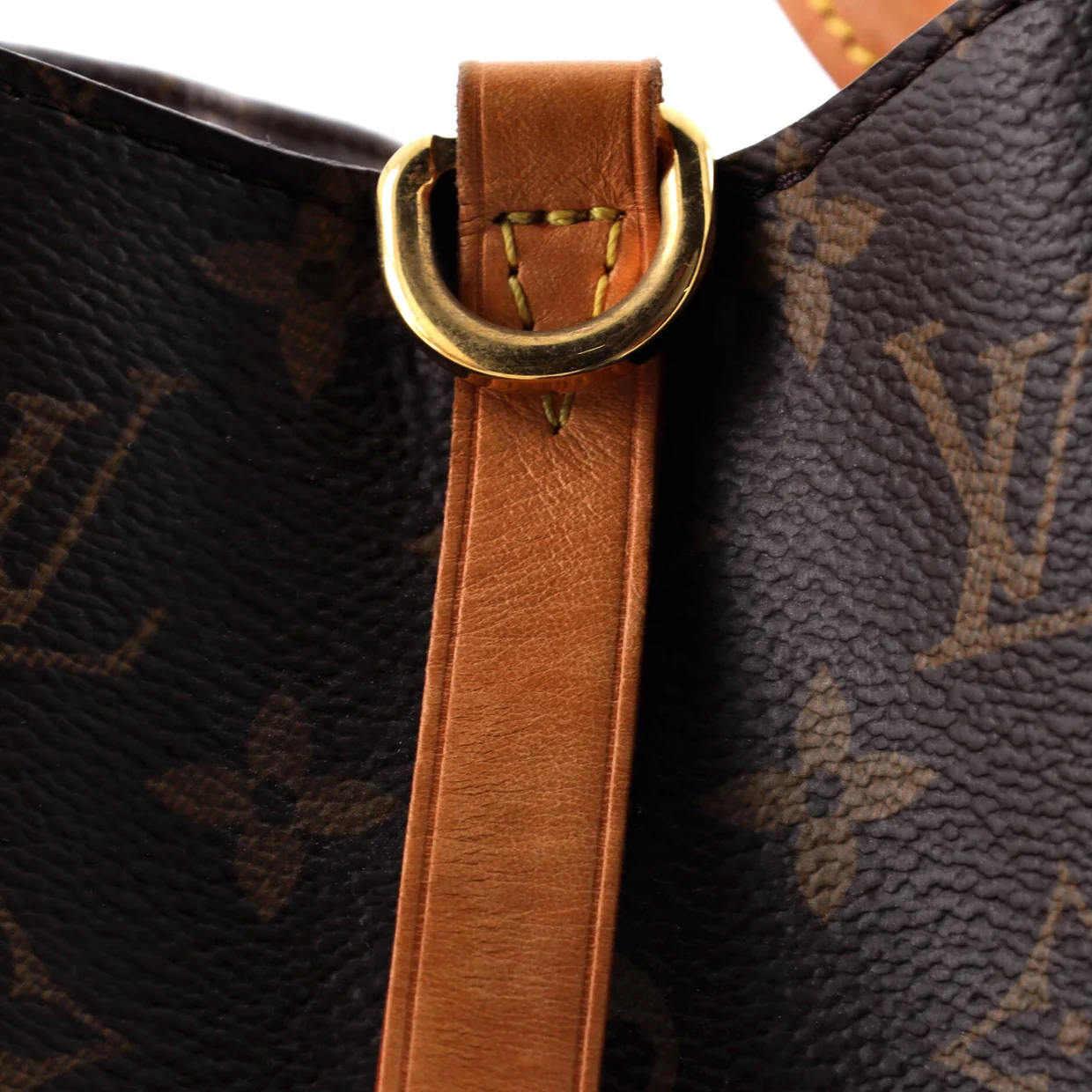 Montaigne Handbag Monogram Canvas GM - Deep Luxury