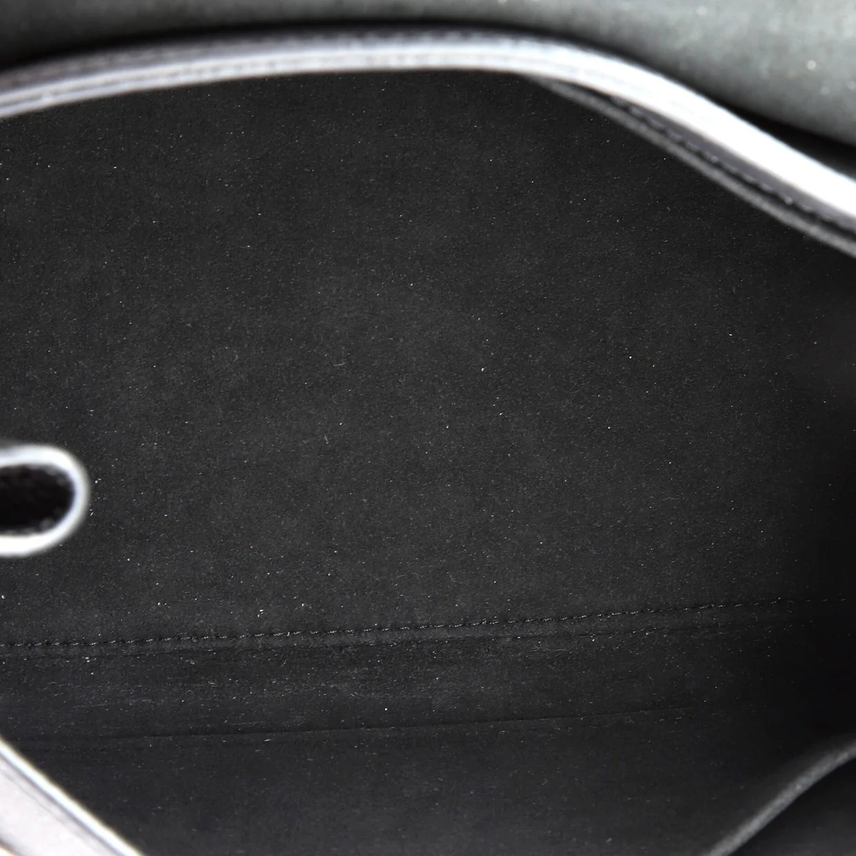 Lockme Ever Handbag Leather MM - Deep Luxury