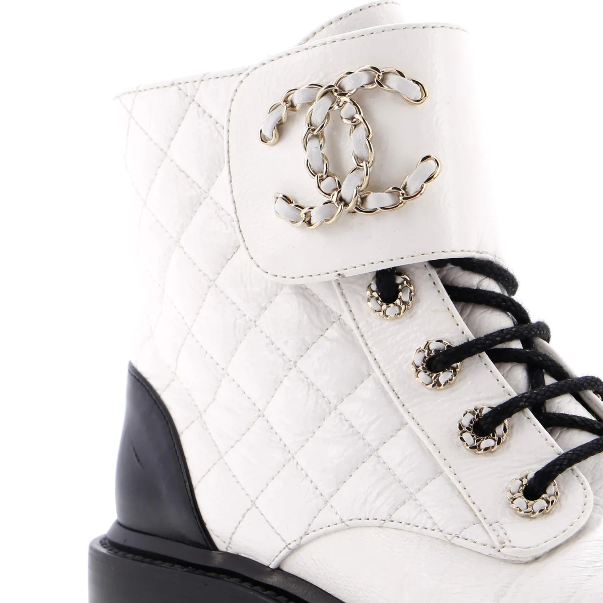 Women's Chain CC Cap Toe Lace Up Combat Boots Quilted Shiny Calfskin - Deep Luxury