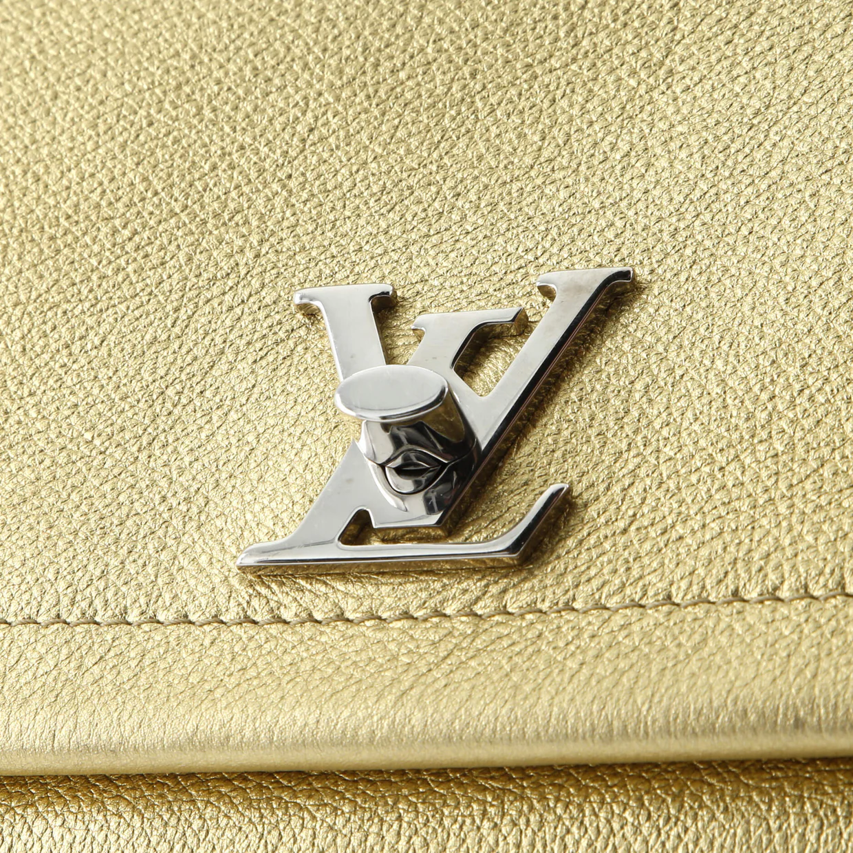 Lockme II Handbag Leather BB - Deep Luxury