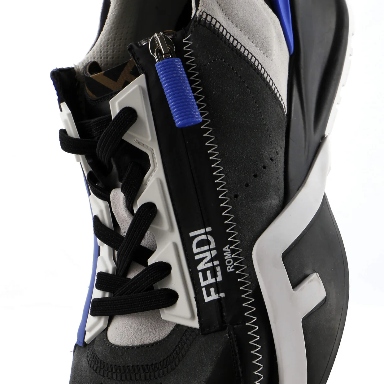 Men's Flow Low-Top Sneakers Suede - Deep Luxury