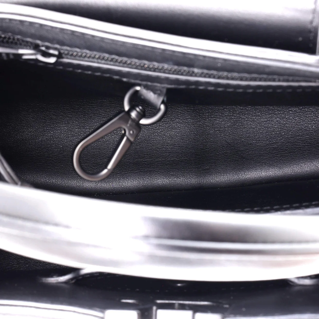 Capucines Bag Embroidered Velvet BB - Deep Luxury