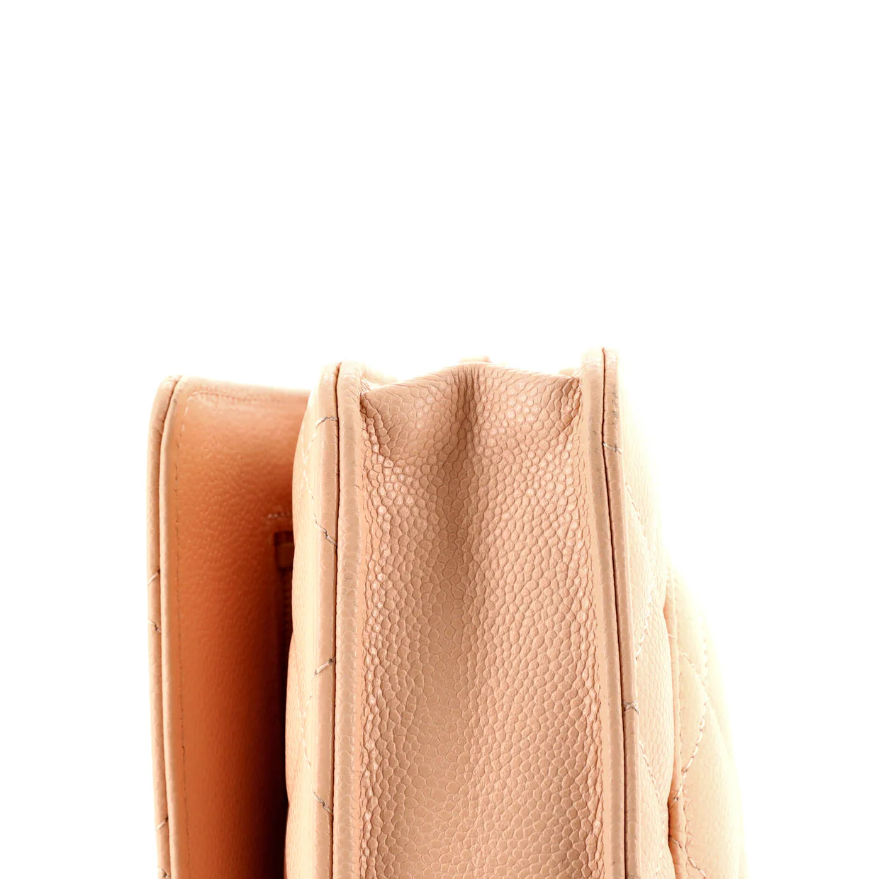 Wallet on Chain Quilted Caviar - Deep Luxury